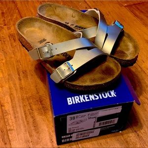 Birkenstock Yao Gold Sandals